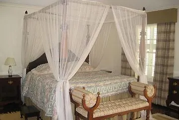 **  Sunflower Resort & Villas Runaway Bay Jamaica